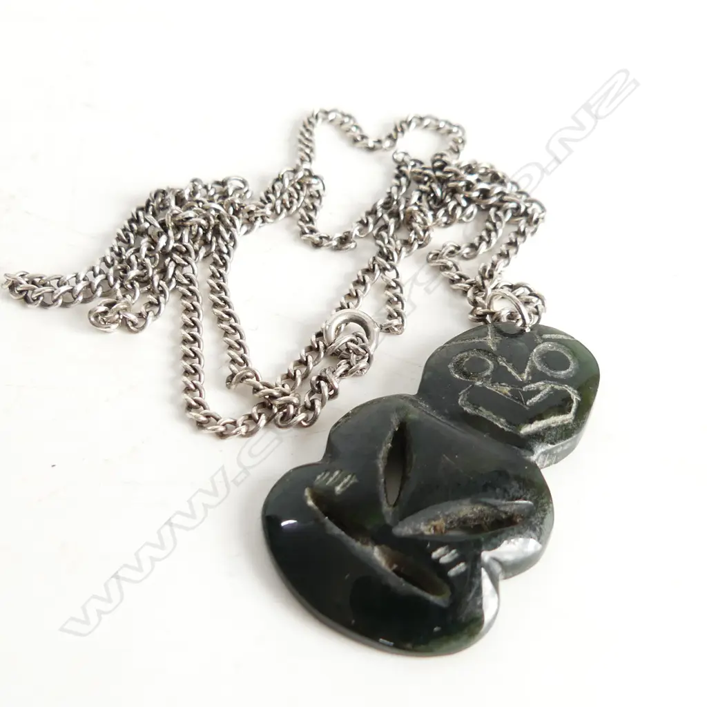 POUNAMU TIKI ON STG SILVER CHAIN L.40mm Image 1++