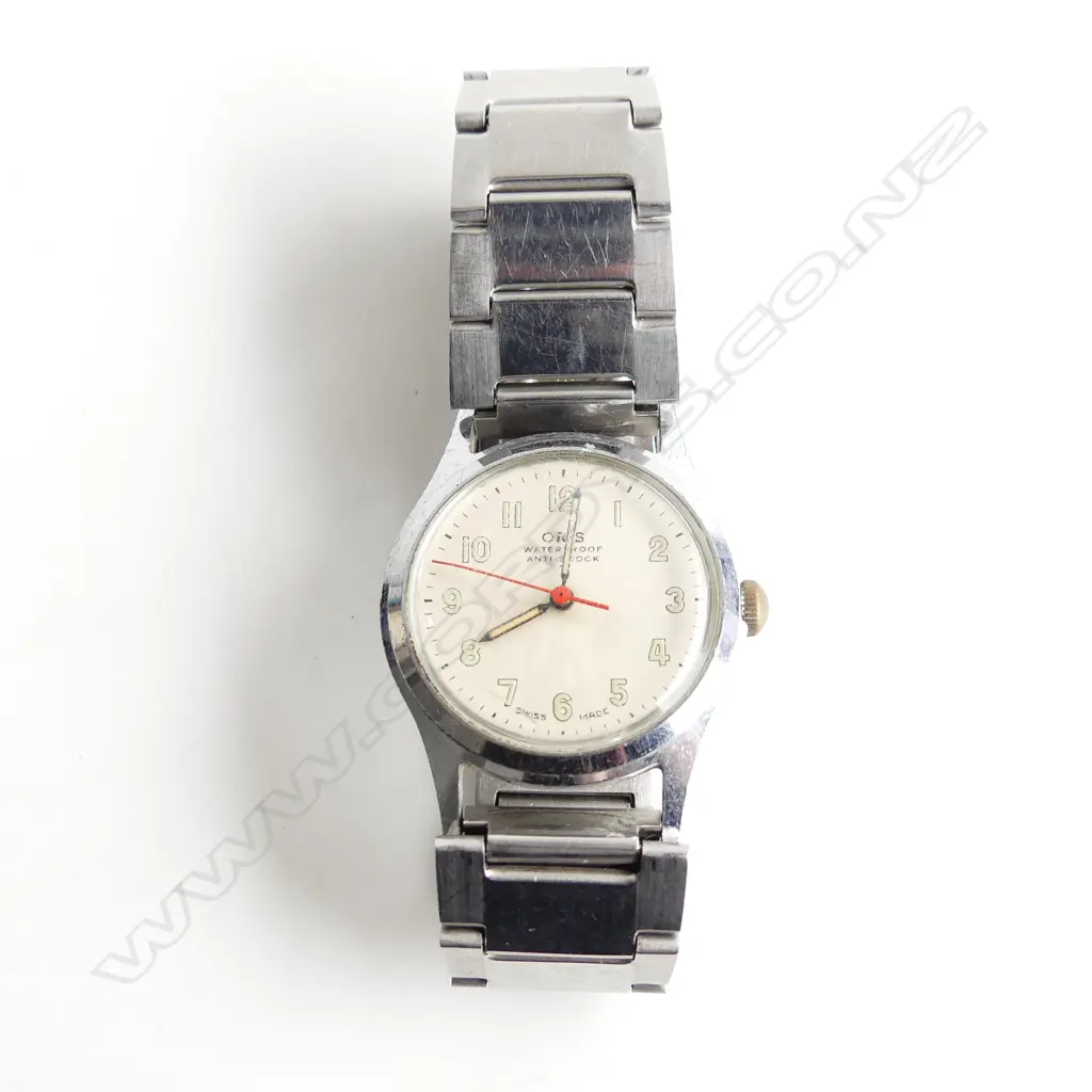 MID SIZE ORIS WATCH, RUNNING Image 1++