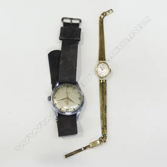 2 VINTAGE BUREN WATCHES, 1 LADIES, 1 MENS