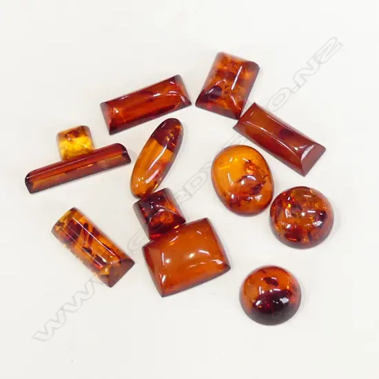 SM BOX 12 ASST AMBER CABOCHONS 