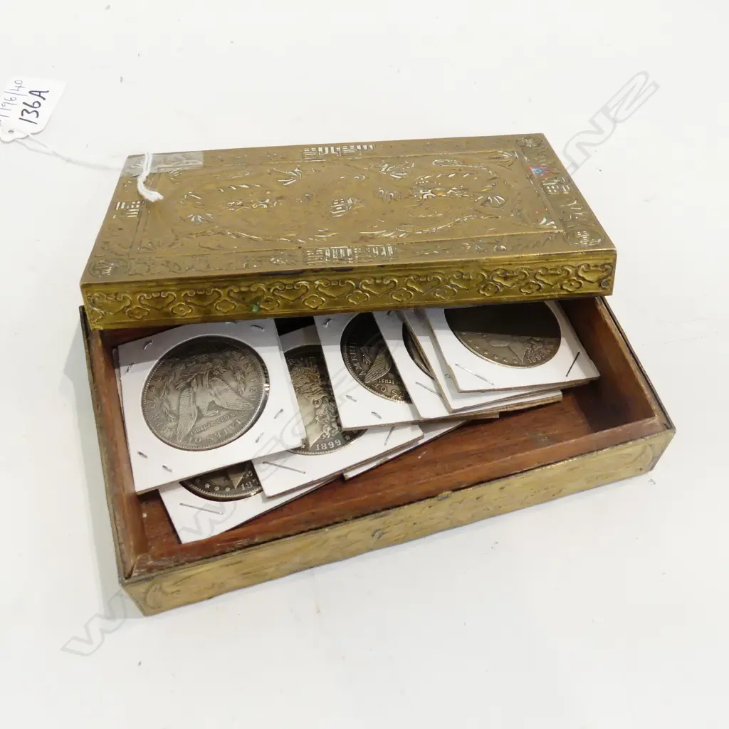 9 'E PLURIBUS UNUM' AMERICAN SILVER COINS IN GP ORIENTAL BOX W.150mm Image 1++