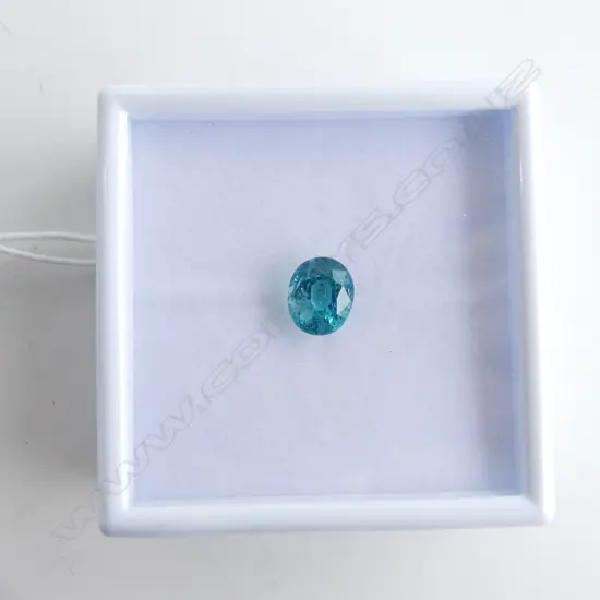 NATURAL GREEN/BLUE APATITE STONE, WITH AIG REPORT