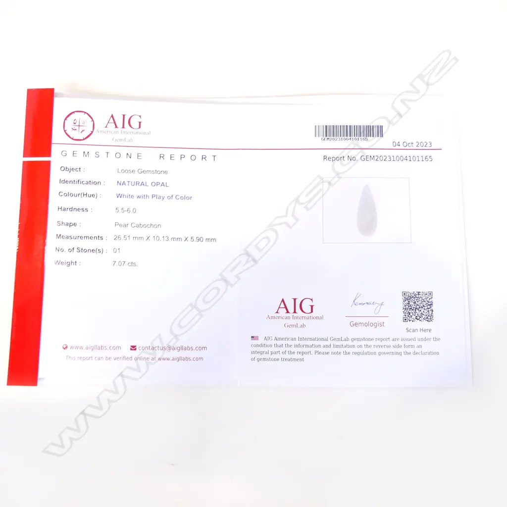 OPAL PEAR CABOCHON, 7CT, WHITE WITH PLAY OF COLOUR, WITH AIG CERT. Image 1++