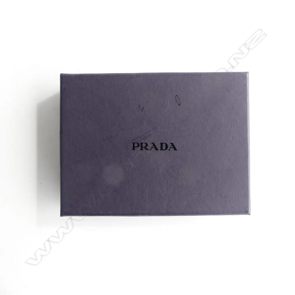 PRADA leather folder type KEY RING w warranty card in original box Image 1++