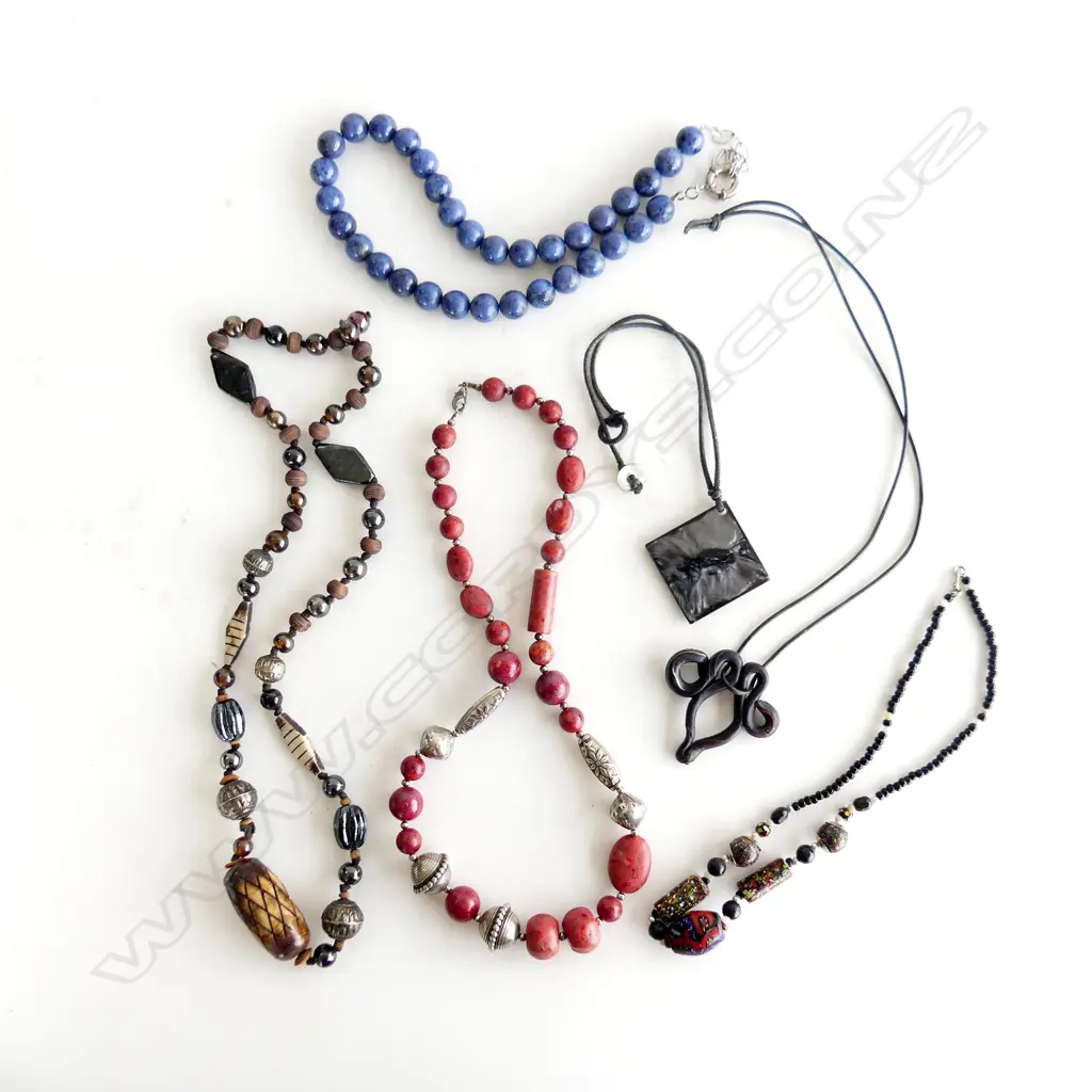 ASSORTED TRIBAL NECKLACES Image 1++