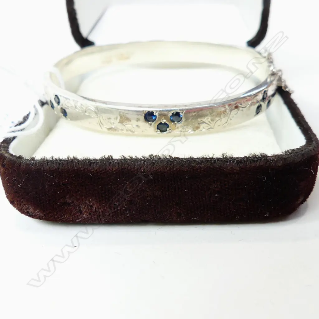 3 BANGLES: 1X SILVER & hinged + 2 oriental jade ?? Image 1++