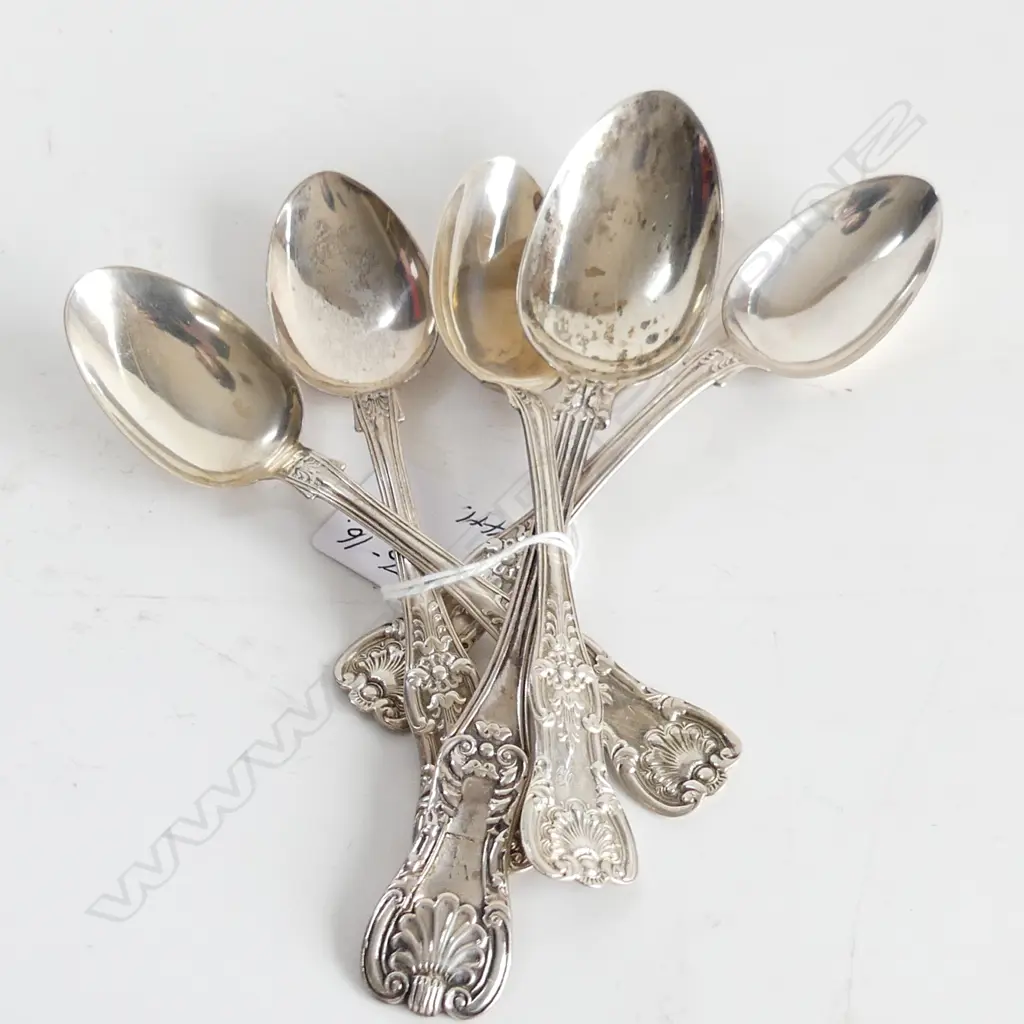 set 4 + 1 GLASGOW SILVER SPOONS 4 teaspoons + 1 dessert spoon. 1840 & 1824 127gms single struck King's pattern Image 1++