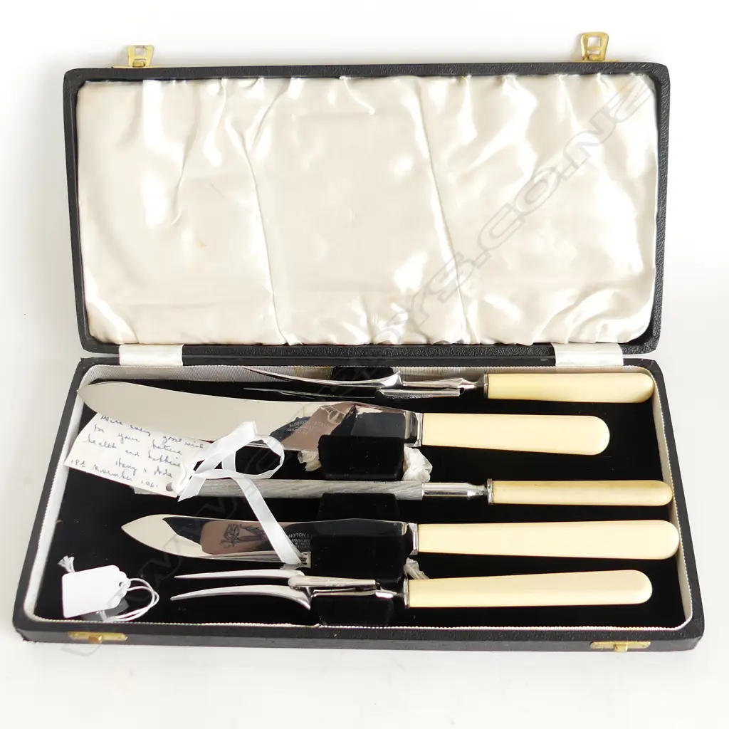 CASED 5 PC CARVING SET, 2 KNIVES, SHARPENER & 2 CARVING FORKS, C1961, FAUX BONE HANDLES Image 1++