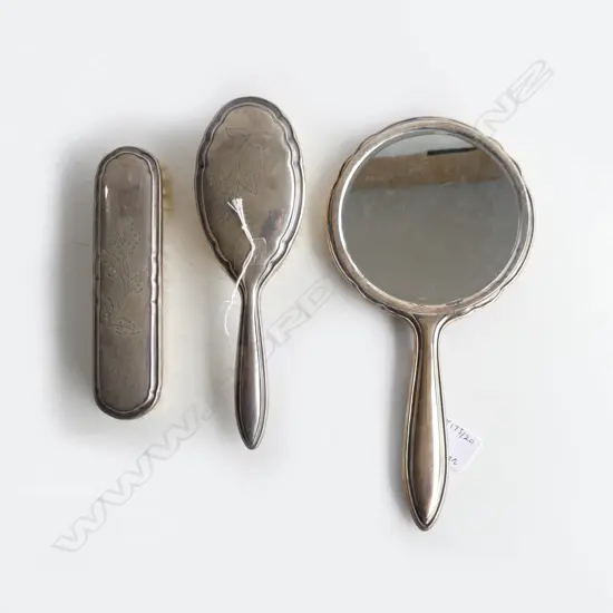 3PC S/SILVER BACKED DRESSINGTABLE SET MIRROR & 2 BRUSHES
