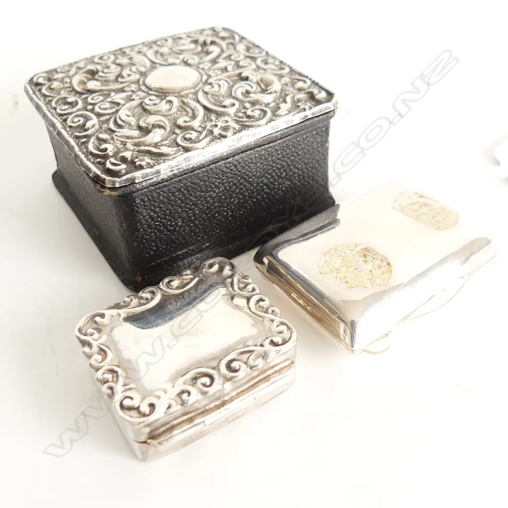 TWO 925 SILVER STAMP BOXES + SM SILVER LIDDED LEATHER BOX (52 X 52mm) Image 1++