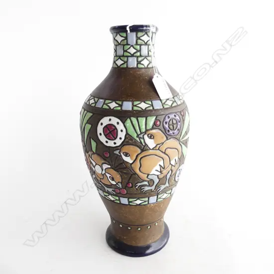 TALL AMPHORA VASE CHICKEN DESIGN H340MM