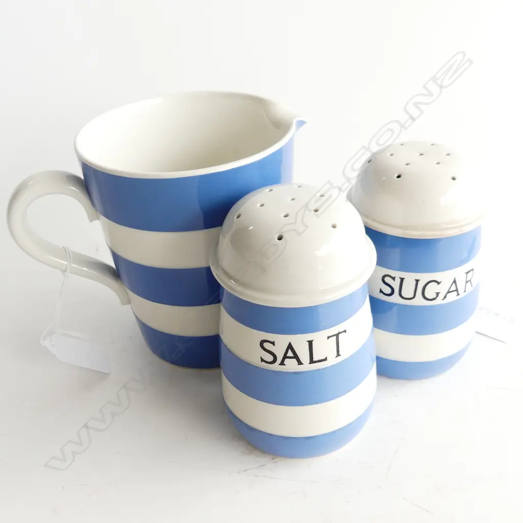 TG GREEN BLUE & WHITE CORNISHWARE 1 PINT MILK MEASURING JUG (H. 123mm) SALT SHAKER (H.115mm) & SUGAR SHAKER (H.110mm) Image 1++