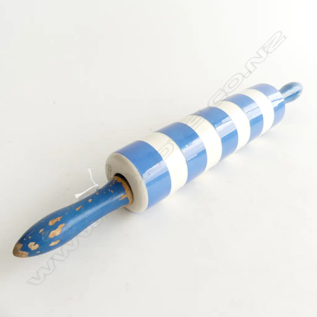 TG GREEN BLUE & WHITE CORNISHWARE ROLLING PIN, WOODEN HANDLES HAVE SOME PAINT WEAR, L. 460mm Image 1++