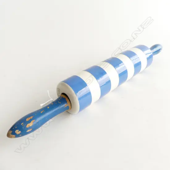 TG GREEN BLUE & WHITE CORNISHWARE ROLLING PIN, WOODEN HANDLES HAVE SOME PAINT WEAR, L. 460mm