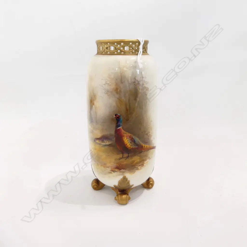ROYAL WORCESTER HAND PAINTED PHEASANT VASE, SIGNED JAMES STINTON C1907 H. 150mm Image 1++