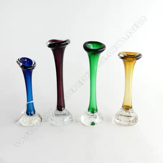 4 ASST. ASEDI BUD VASES H.220