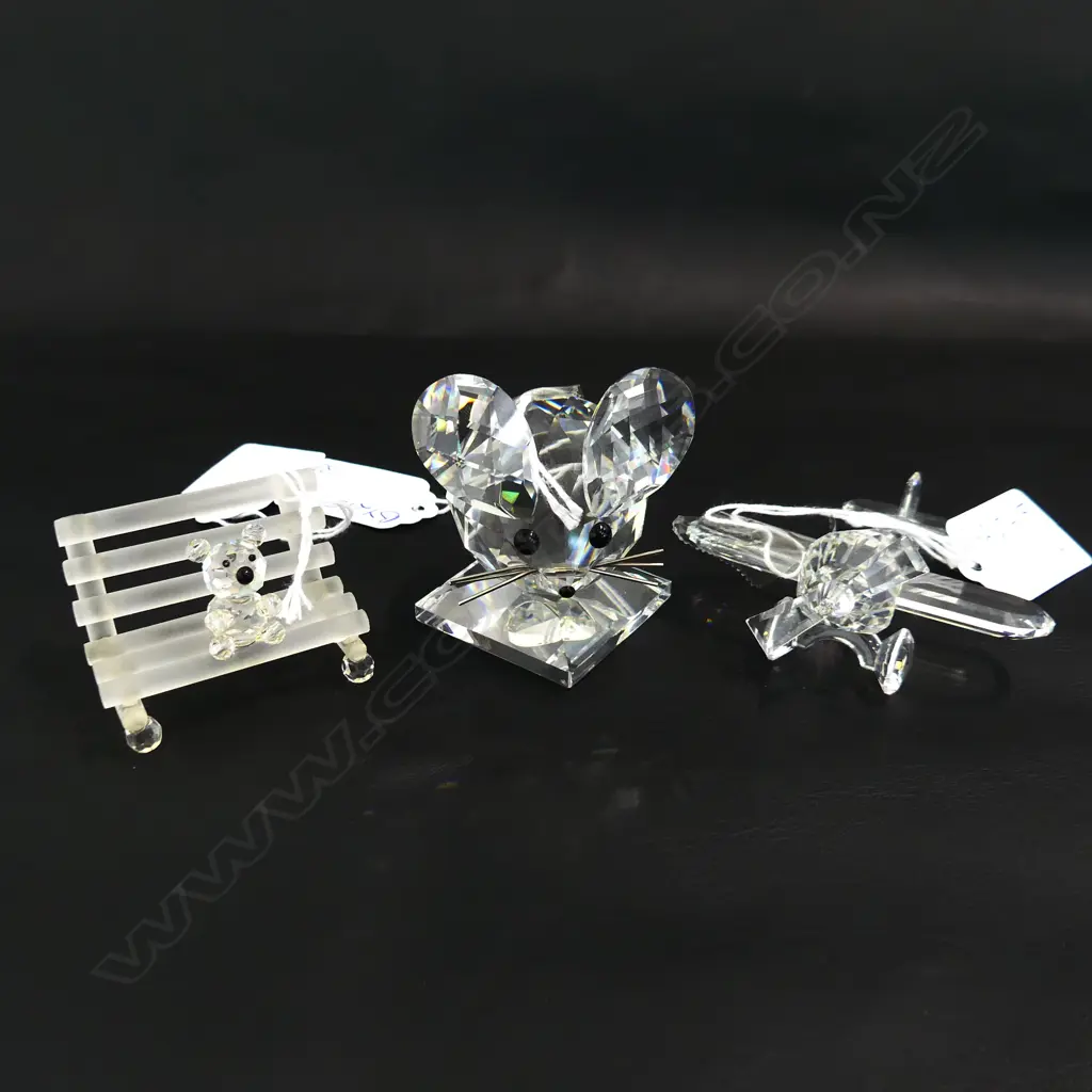 3 PCS SWAROVSKI CRYSTAL, BEAR ON BENCH, MOUSE & AIRPLANE Image 1++