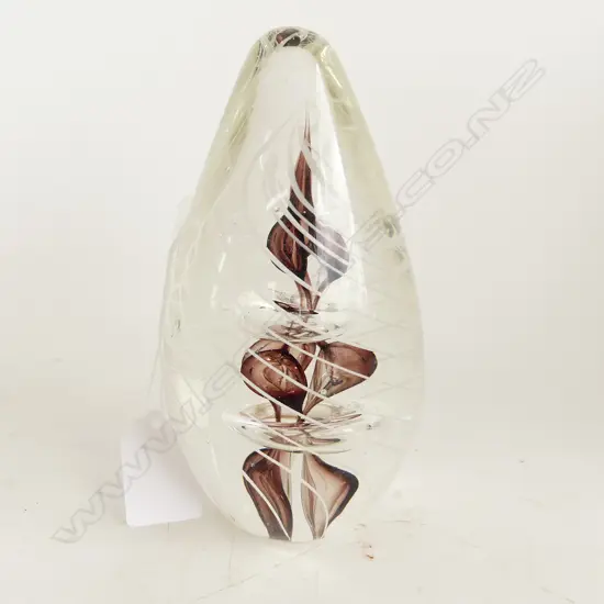 LARGE GLASS PAPERWEIGHT WITH INTERNAL SPIRAL. POINTED SHAPE. H. 160mm