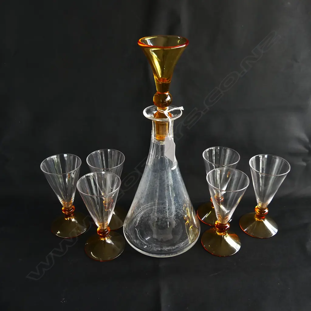DECANTER & 6 GLASSES H.315mm Image 1++