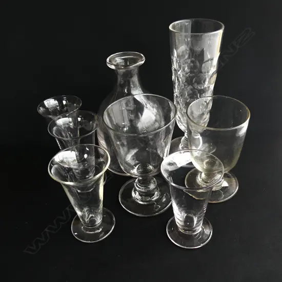8 PCES ANTIQUE GLASS; CELERY VASE H.205mm, CARAFE, 6 GLASSES