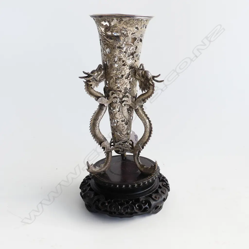 ORIENTAL SILVER PLATE DRAGON VASE ON CARVED WOODEN STAND H.240mm Image 1++