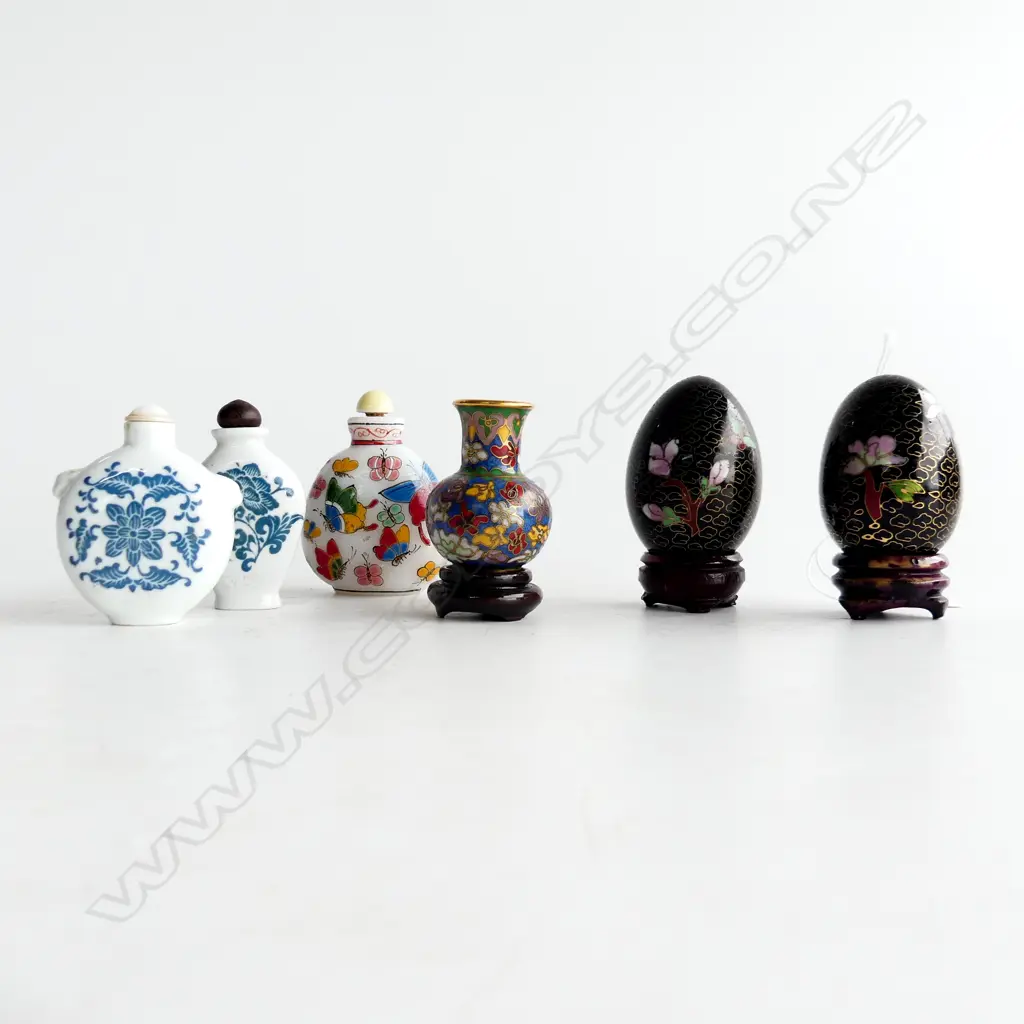 PR CLOISONNE EGGS, VASE & 3 SNUFF BOTTLES H.75mm Image 1++
