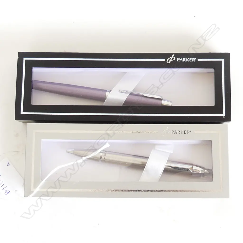 2 BOXED PARKER PENS Image 1++
