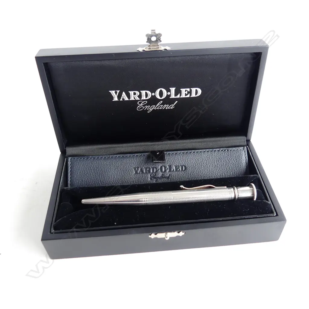 YARD-O-LED year 2000 SILVER 'EDWARDIAN' ball PEN boxed Image 1++