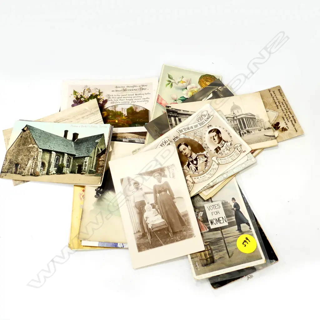 ANTIQUE POSTCARDS Image 1++