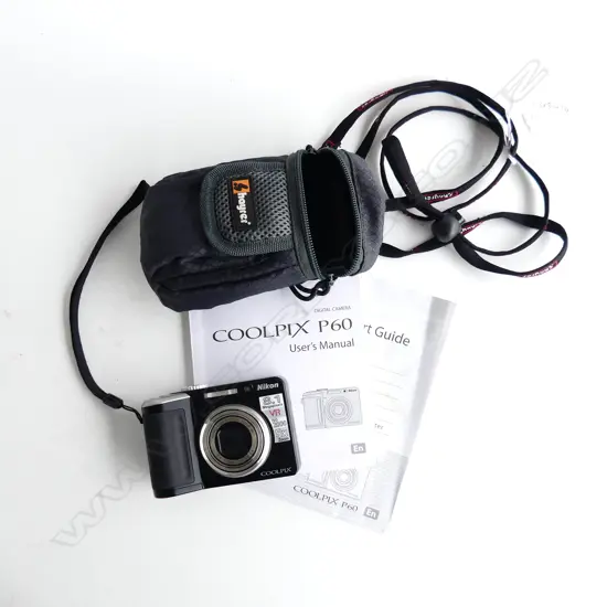 NIKON COOLPIX 8.1 CAMERA 5X200 ZOOM, IN CASE