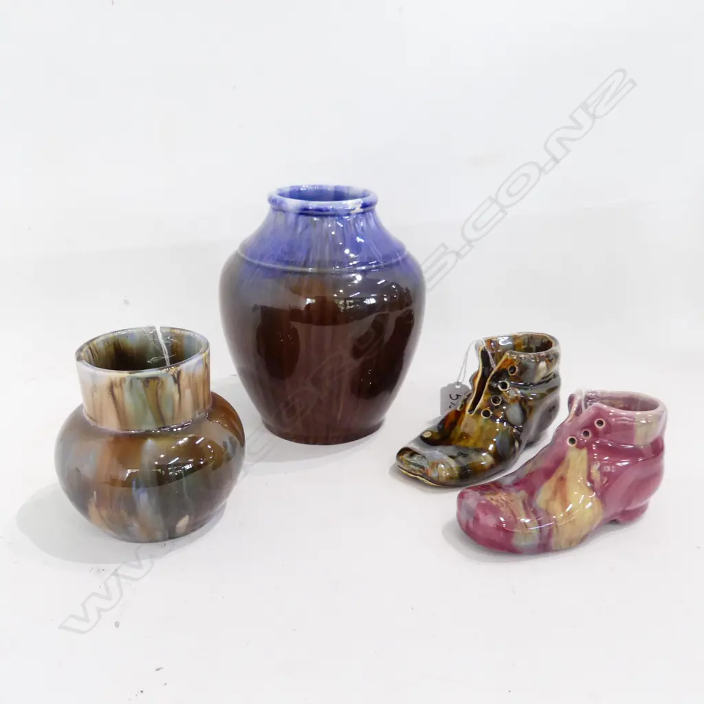 4 PCS. PR MASHMAN POTTERY BOOTS (1 RARE PINK), 1 MASHMAN VASE & NEWTONE VASE.  Image 1++