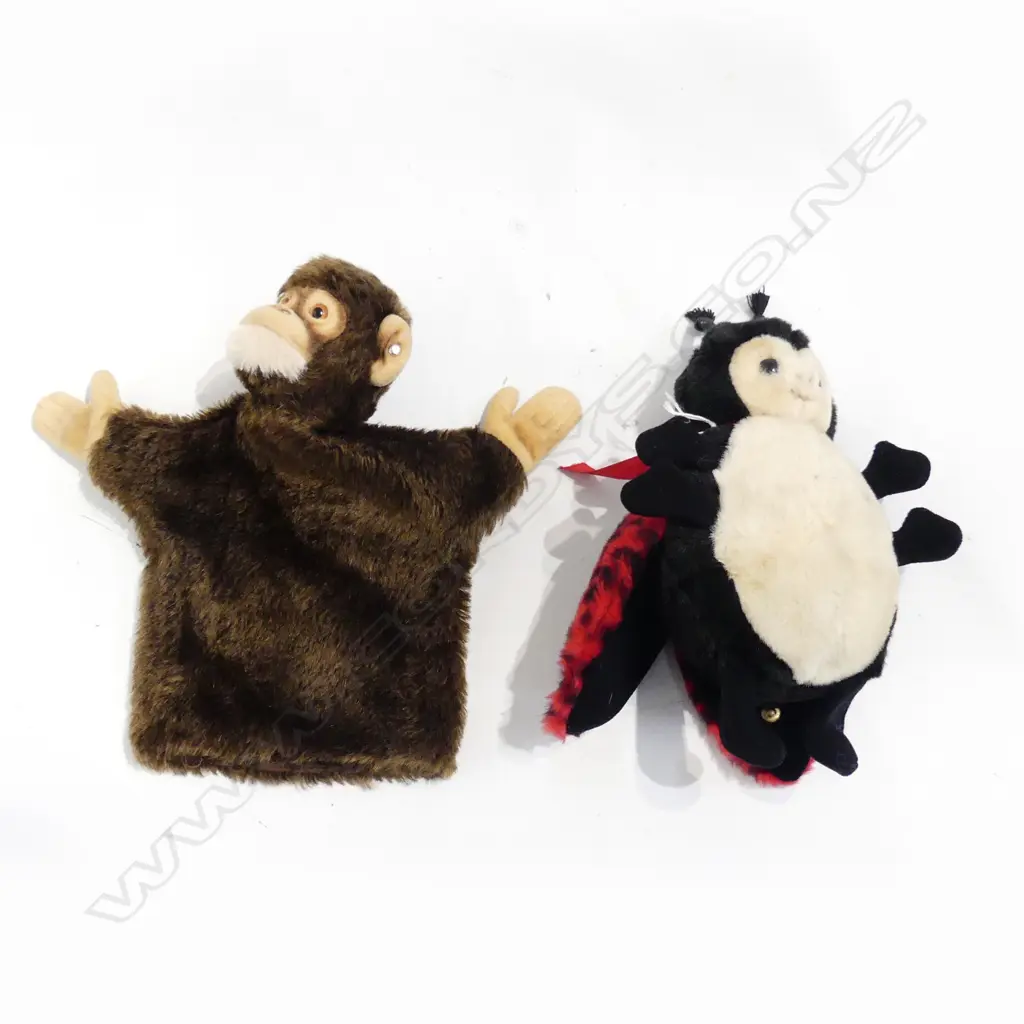 2 VINTAGE STEIFF SOFT TOYS, COCKCHAFER & CHIMPANZEE Image 1++