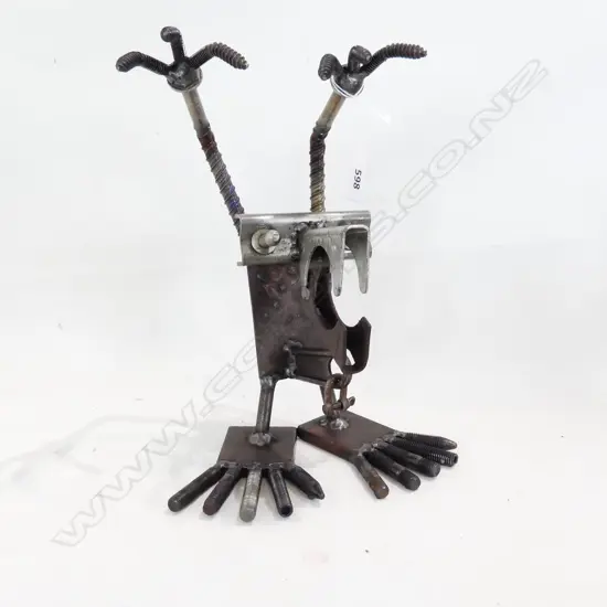 ANDREW HALL ASSEMBLAGE ART ROBOT H.280mm