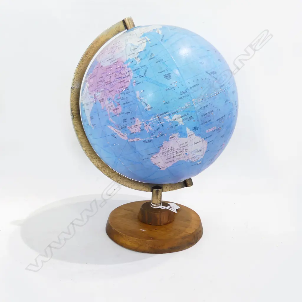 WORLD GLOBE ON WOODEN STAND H.300mm Image 1++