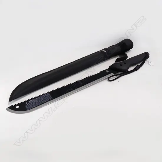 NEW GERBER GATOR BRAND MACHETE WITH SAW L647MM