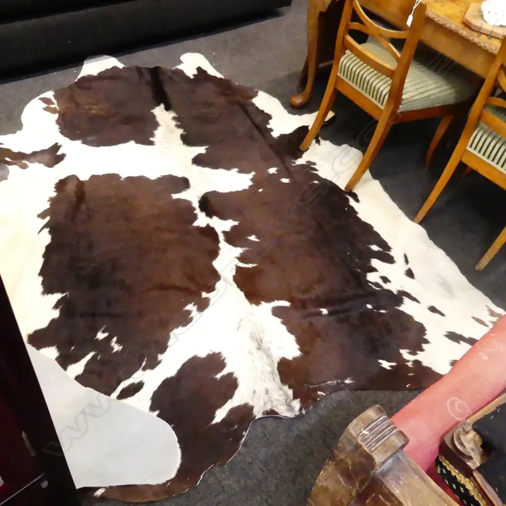 COWHIDE BLACK & WHITE 2200 X1800 Image 1++