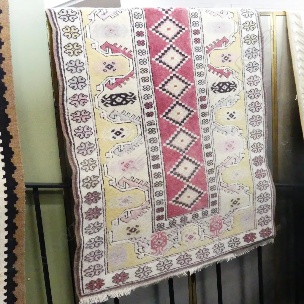 HAND KNOTTED TURKISH ALL WOOL RUG 1300x900mm Image 1++