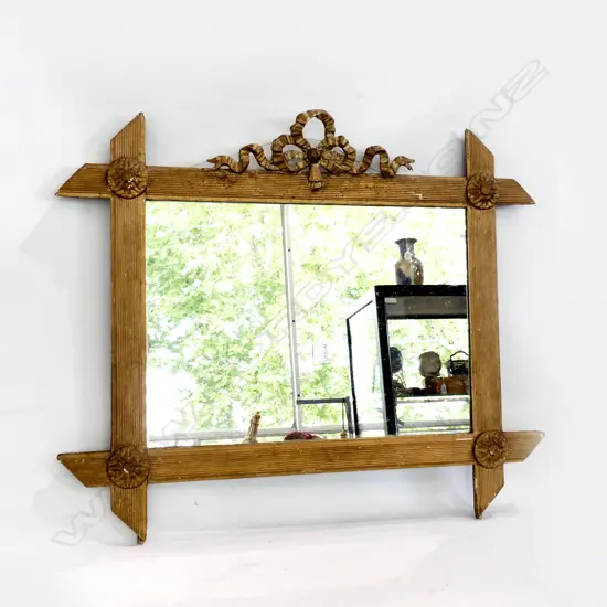 VINTAGE GOLD PAINTED MIRROR 650x780mm