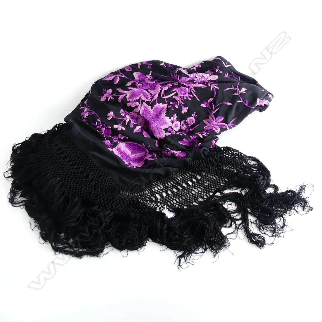 BLACK VINTAGE PIANO SHAWL w. PURPLE FLORAL EMBROIDERY Image 1++