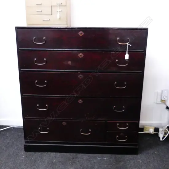 7 DRAWER KIMONO CHEST H989mm dark lacquer W.905mm. H.990mm.