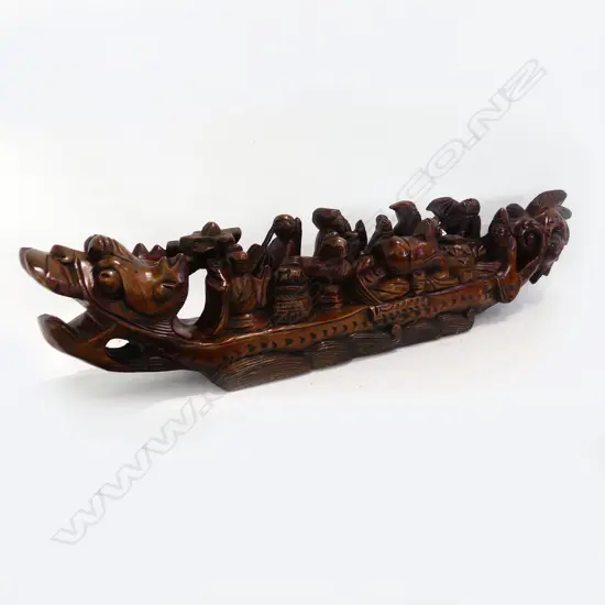 8 LUCKY GODS ON A WOODEN DRAGON SHIP L934MM