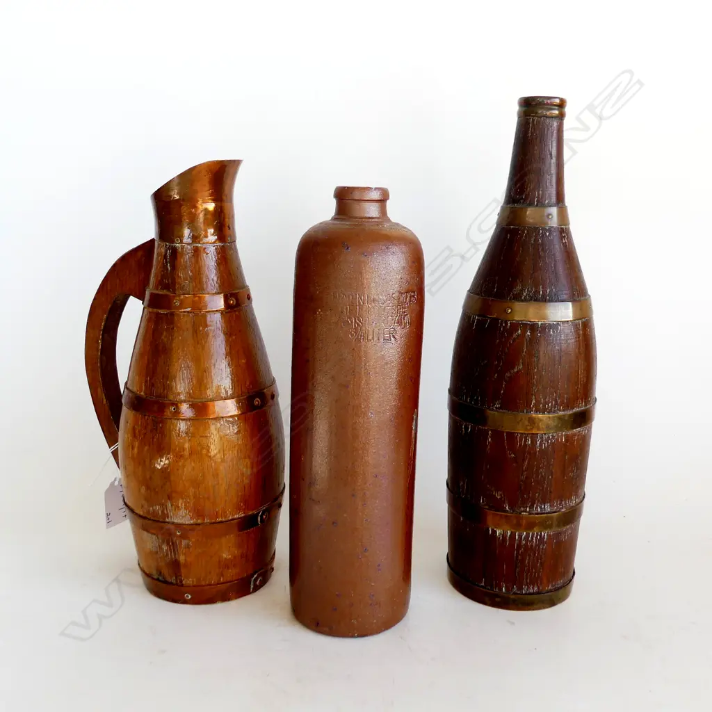 2 VINTAGE WOODEN BOTTLES H.325mm + SALT GLAZED 3/4L BOTTLE Image 1++