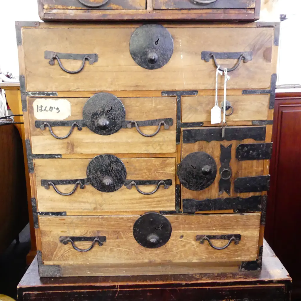 JAPANESE SMALL TANSU CHEST 7 drawer 1 door H.565mm 19thC Image 1++