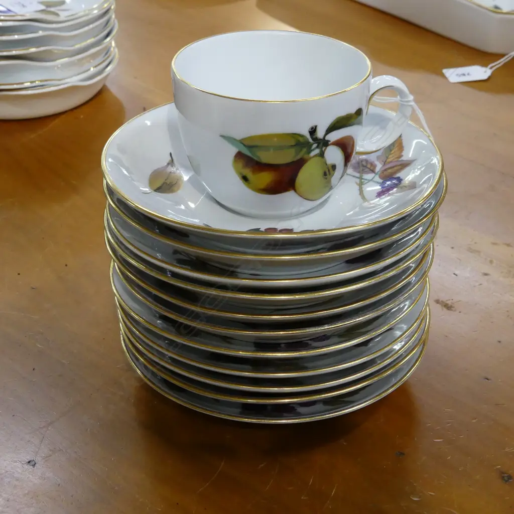 11 ROYAL WORCESTER EVESHAM C/S + EXTRA CUP Image 1++