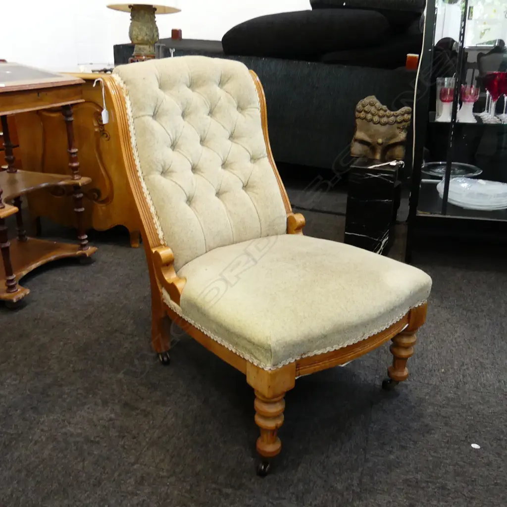 EDWARDIAN NURSING CHAIR Image 1++