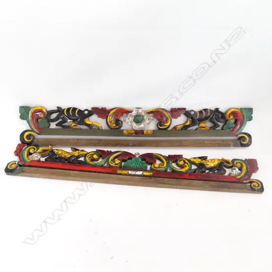 PR INDONESIAN PAINTED CARVED WOODEN FABRIC HANGERS W.750mm