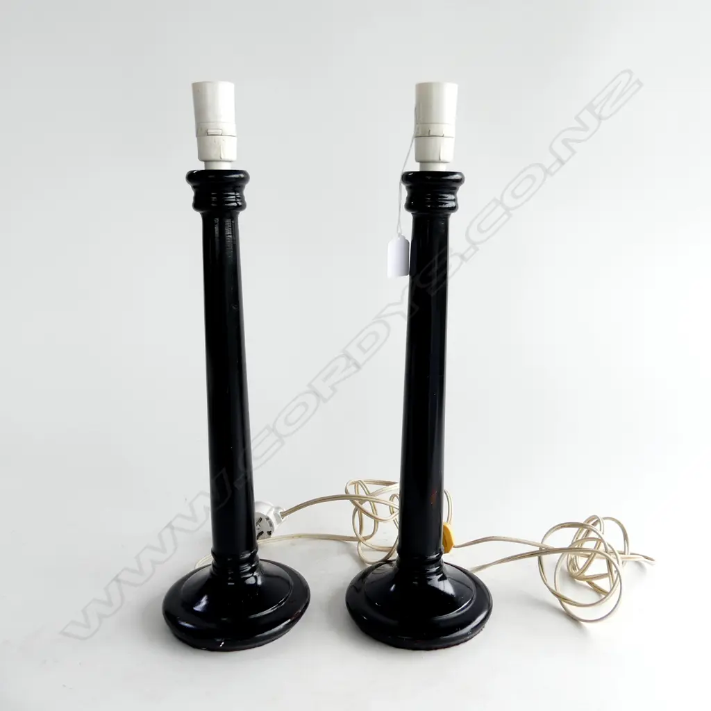 PR TALL BLACK TABLE LAMP BASES, H. 480mm Image 1++