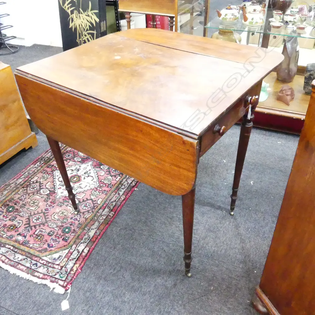 ANTIQUE MAHOGANY PEMBROKE TABLE 780x535x740mm Image 1++