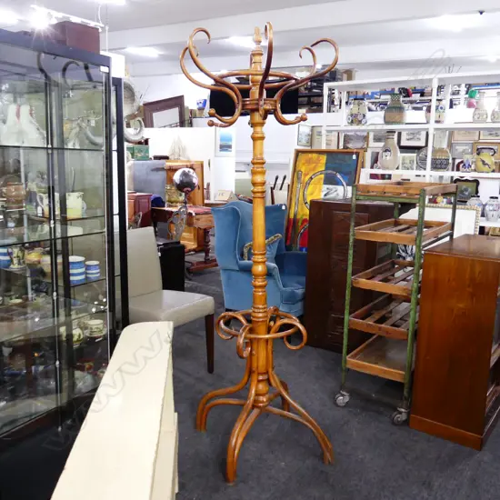 ANTIQUE BENTWOOD COAT STAND