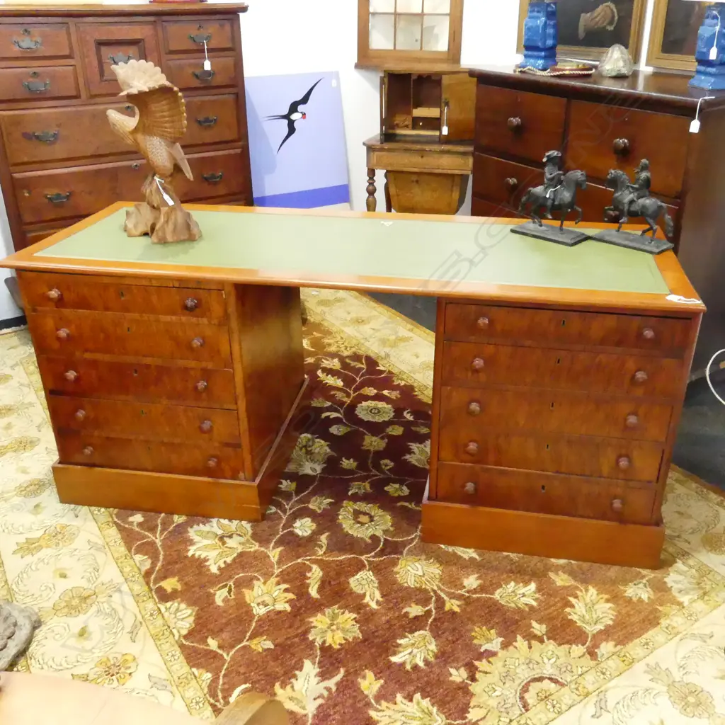 ANTIQUE DOUBLE PEDESTAL DESK 1755x640x760mm Image 1++